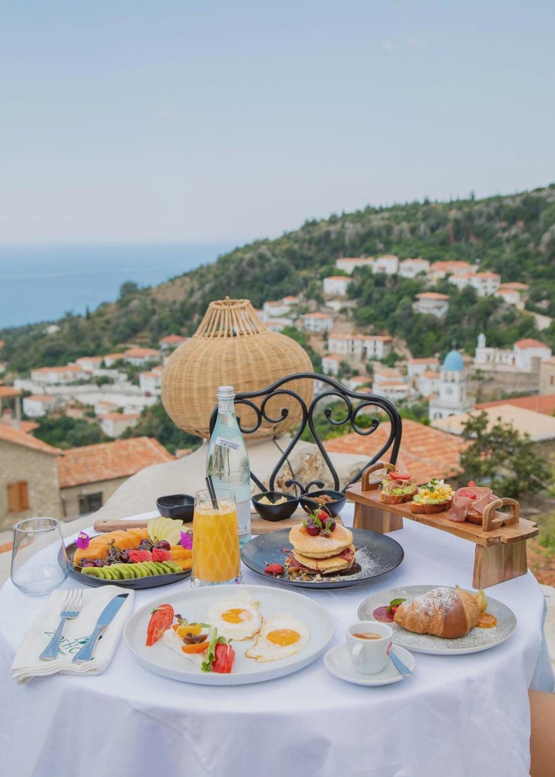 Zoe Hora Hotell Dhërmi Exteriör bild