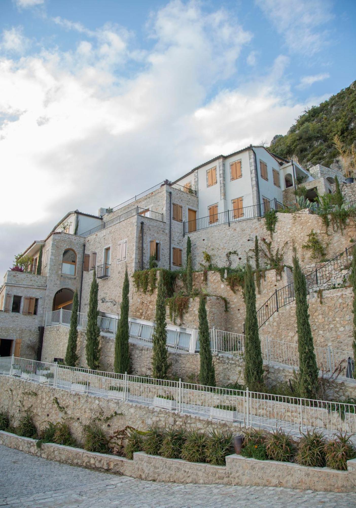 Zoe Hora Hotell Dhërmi Exteriör bild