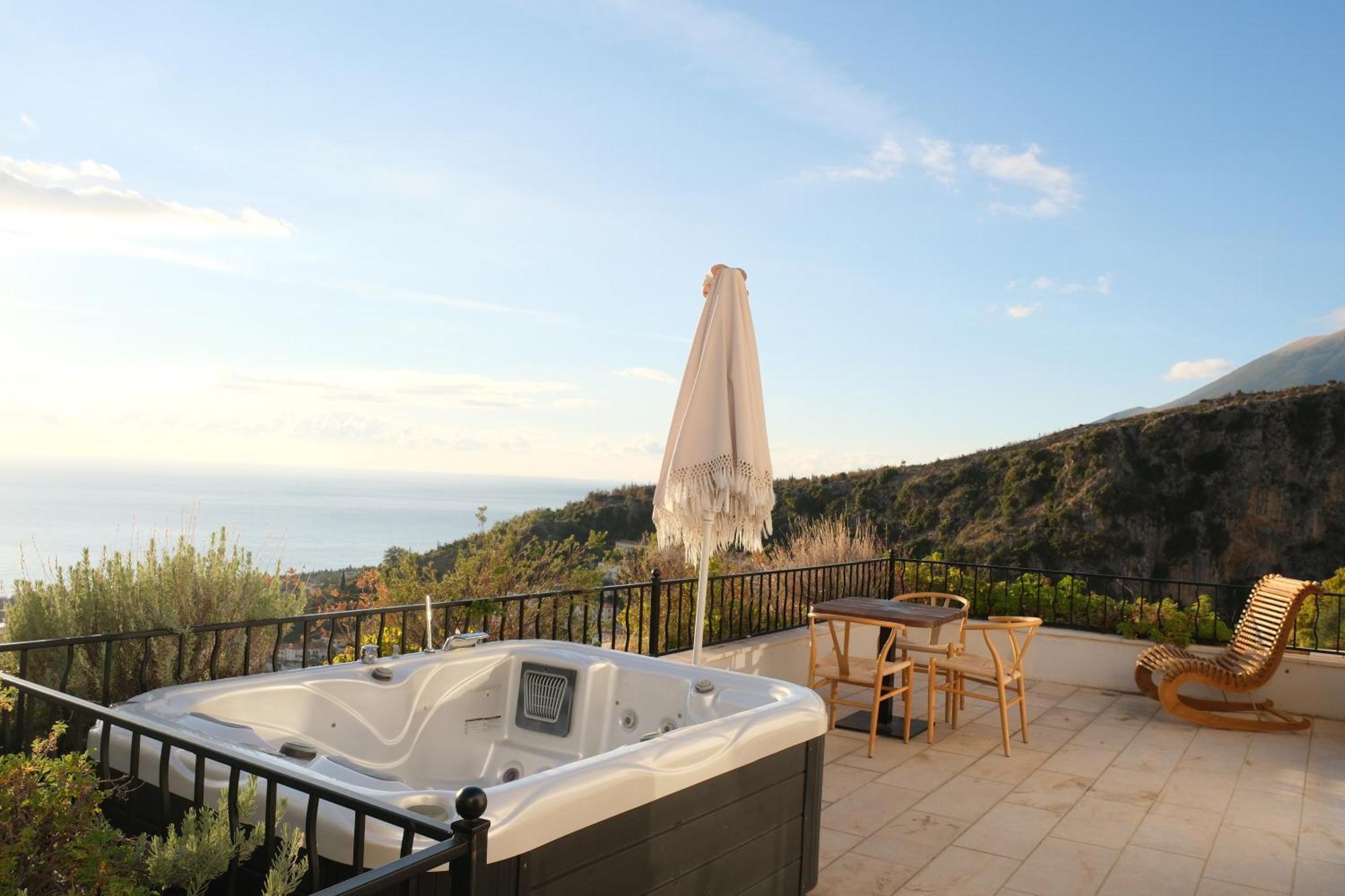 Zoe Hora Hotell Dhërmi Exteriör bild